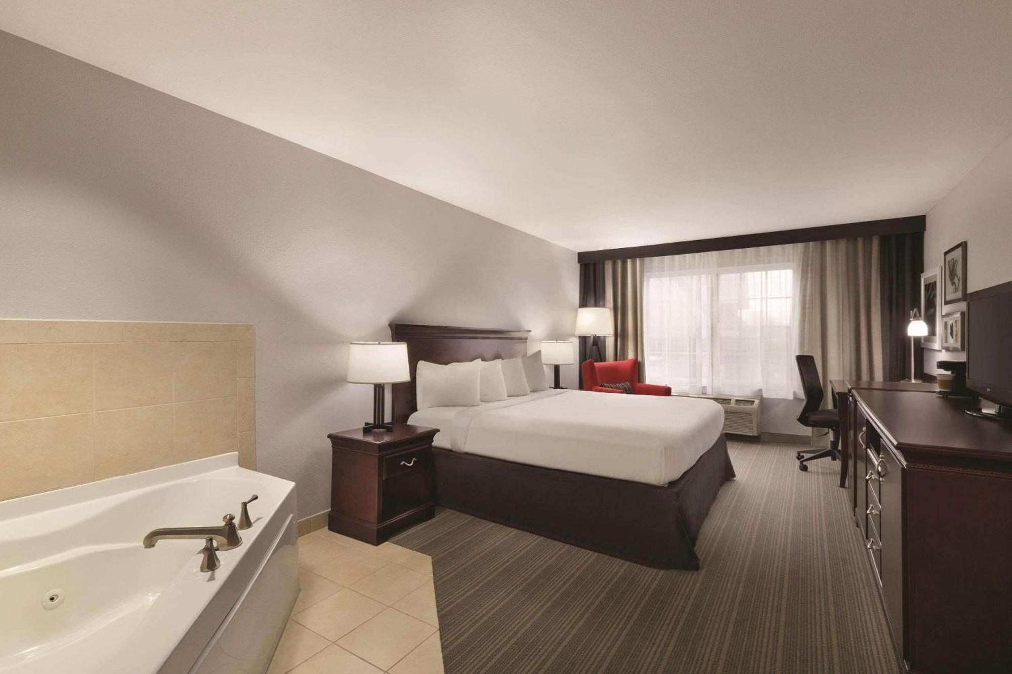Country Inn & Suites By Radisson, Madison, Al Экстерьер фото